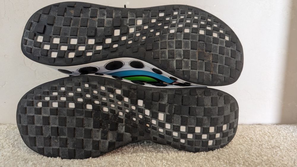 Кроссовки унисекс Nike Cruzrone

Multi CD7307-600