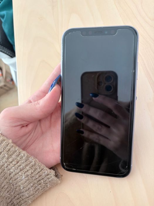 iPhone 11 64GB BOM ESTADO