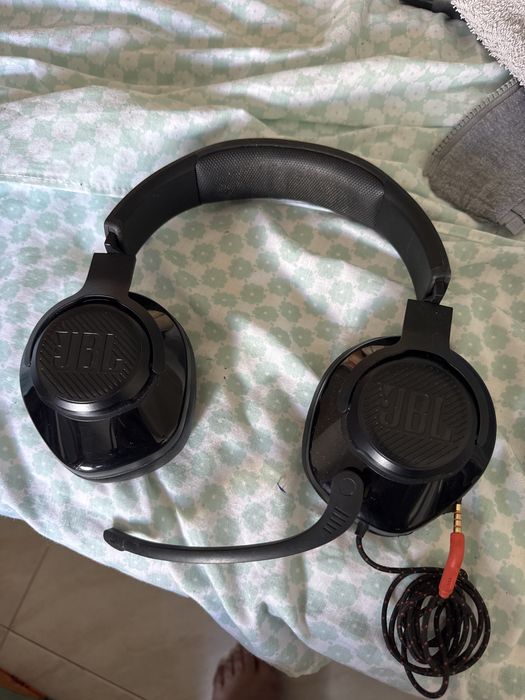 HeadPhones JBL Quantum 200