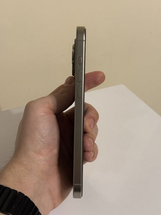 iPhone 16 Pro Max 1TB e-sim Natural Titanium, ідеальний стан, гарантія