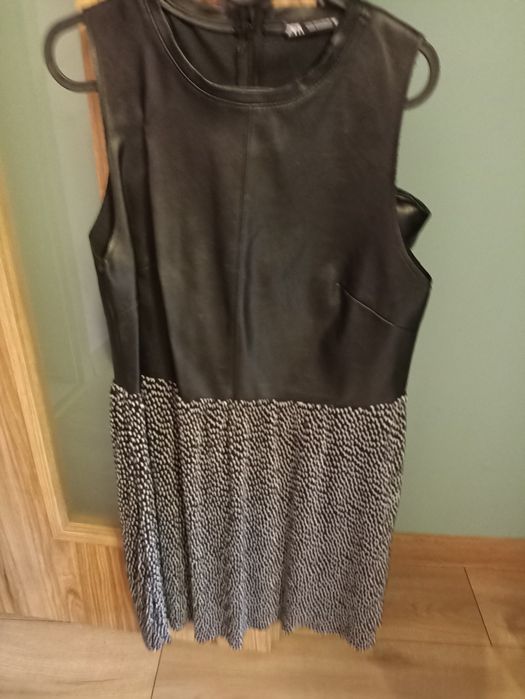 Sukienka marka Zara L