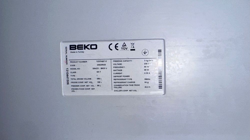 Frigorífico Beko usado - bom estado