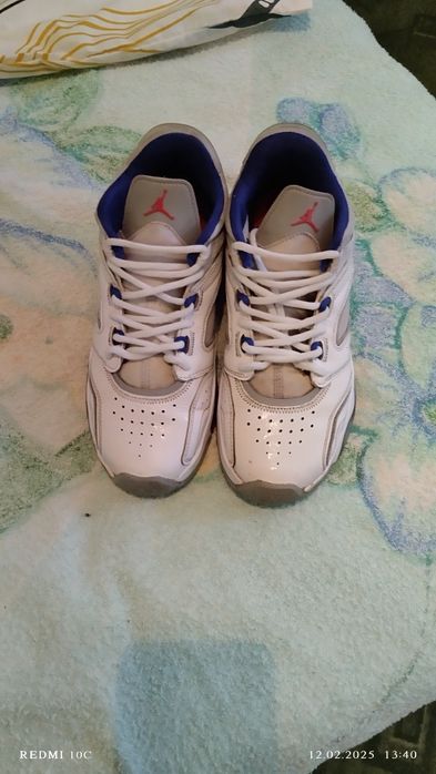 Кроссовки Джордан унисекс .