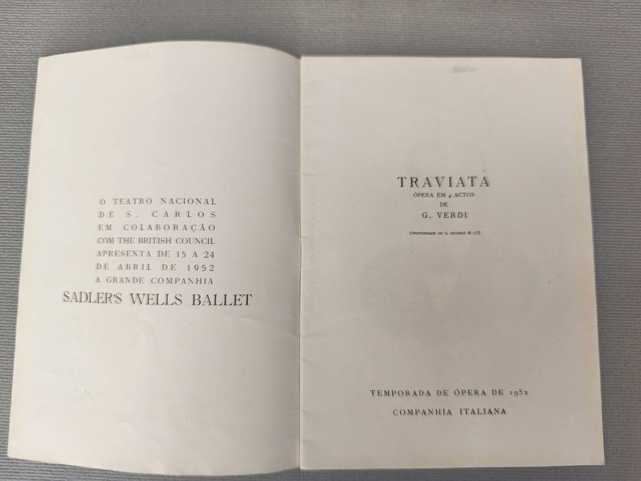TRAVIATA - Verdi –
Programa e argumento
Ópera S. Carlos