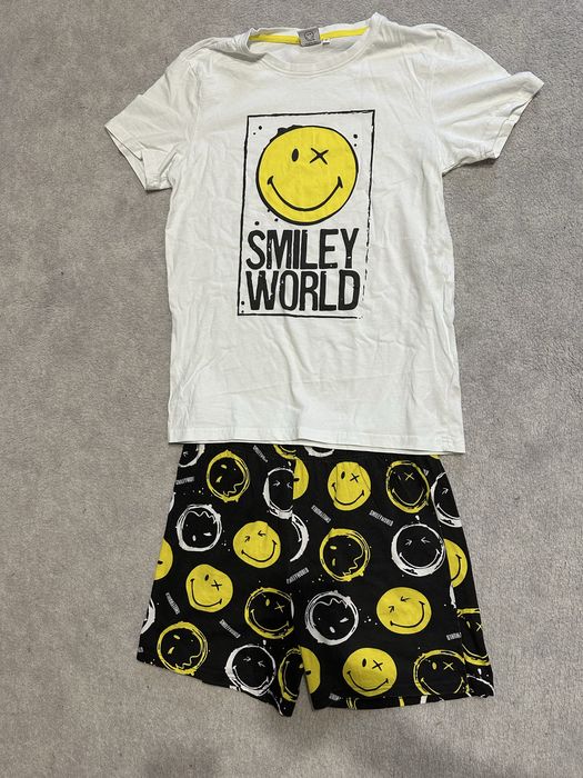 Prawie nowy komplet, myślę, że jest unisex