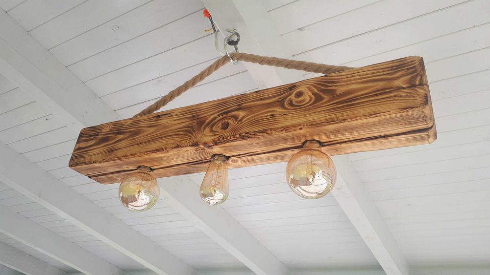 Lampa wisząca w stylu loft, vintage. Stara belka drewniana, Handmade
