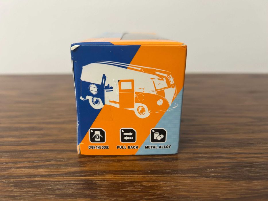 VW Volkswagen T1 VW ogórek bus resorak zabawka 1:36 Die-Cast Model