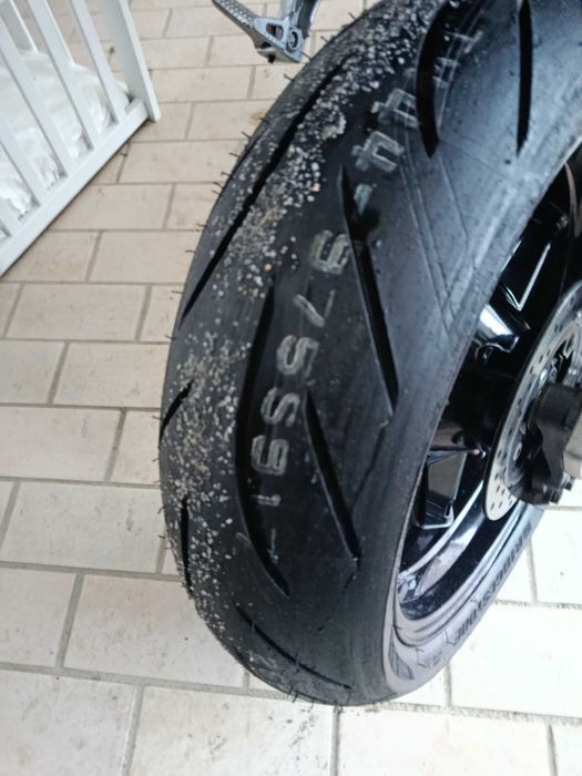 Suzuki GSXR 600 k1