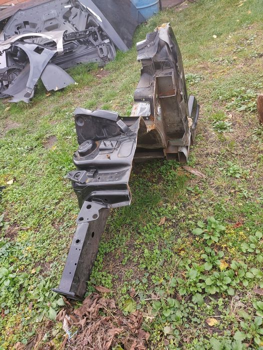 Audi q5 чверть ліва