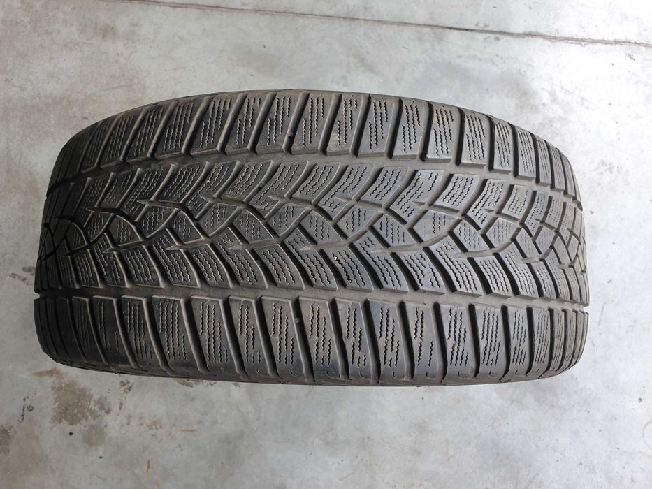 1szt. 235/45/18 98V Dunlop Winter Sport 5 4,5mm 2019r [ 426 ]