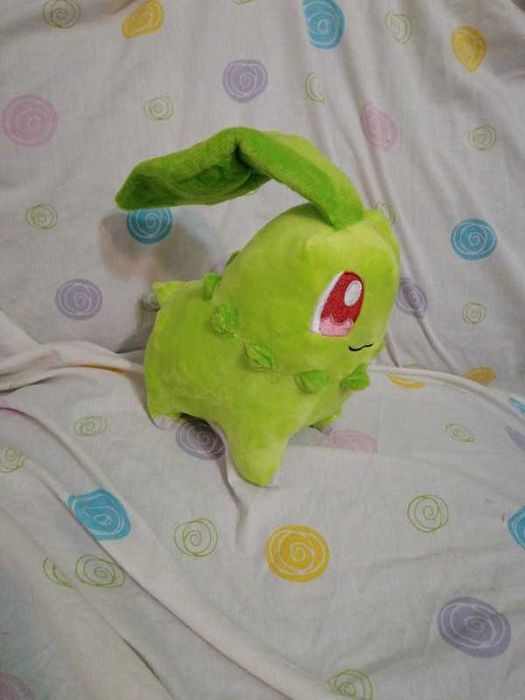 Pokémon peluche chikorita