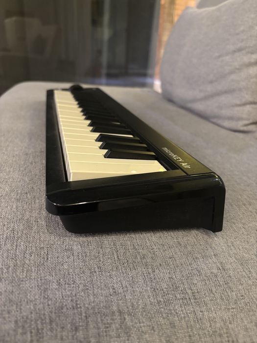 Teclado midi Korg MicroKEY 37