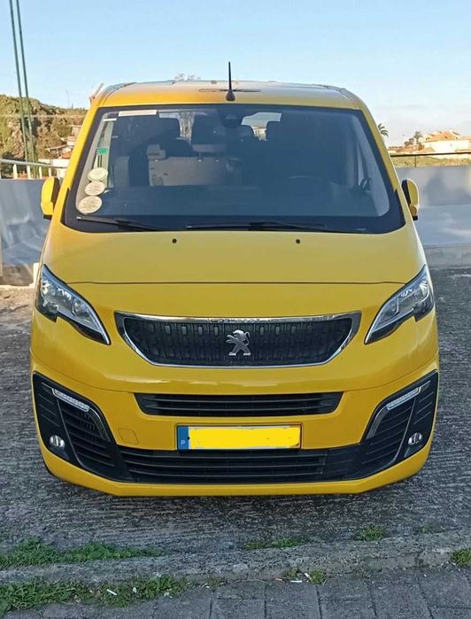 Peugeot traveller