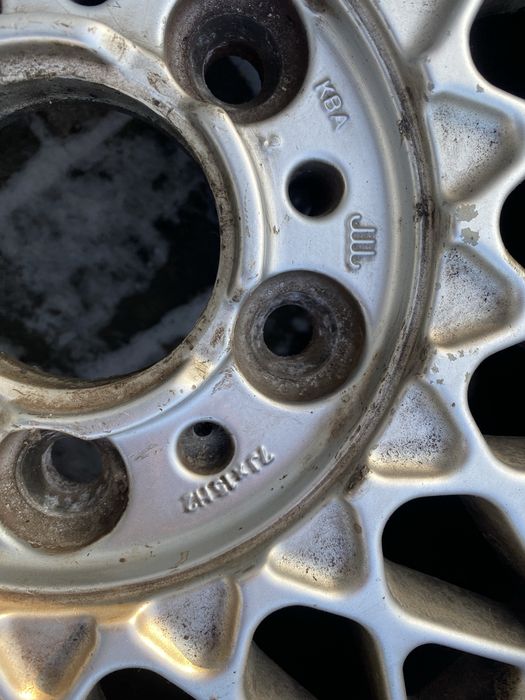 BMW E34 E32 E38 E39 alufelgi felgi aluminiowe 15” Opony 7-8mm ORYGINAL