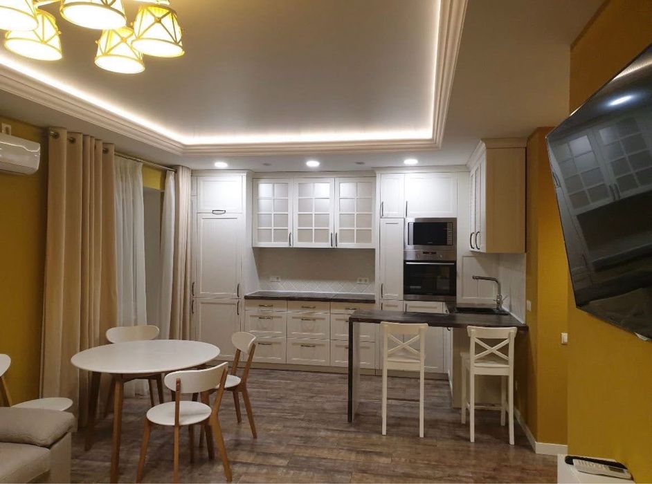 Чудова квартира біля Мануфактури