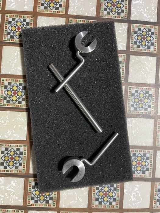 Down Tension Bar Adapter (para Bigsby)