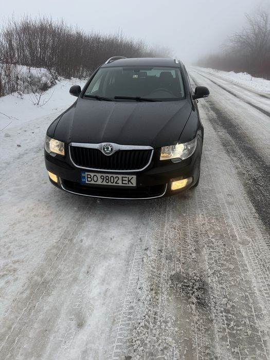 Шкода Суперб 2 2011 рік