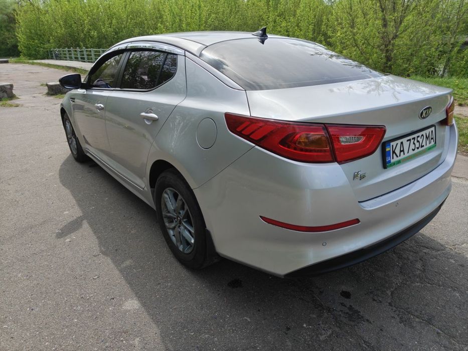 Продам власне авто  Kia k5
