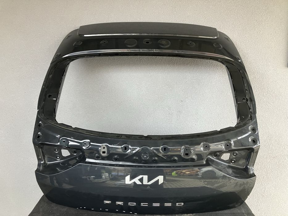 Kia proceed pro ceed klapa tyl tylna