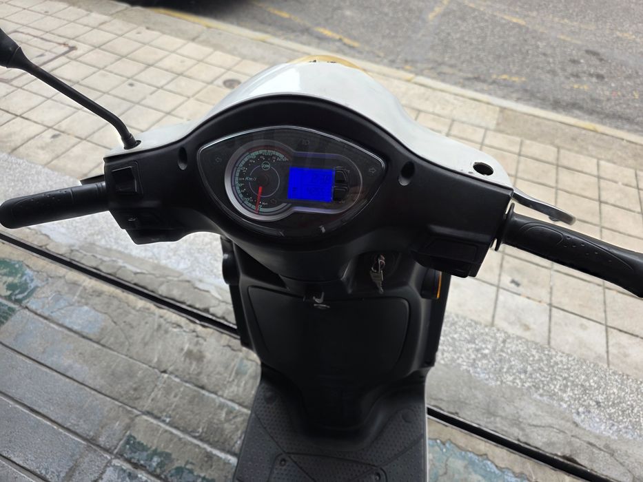 sym 125 i cargo gts