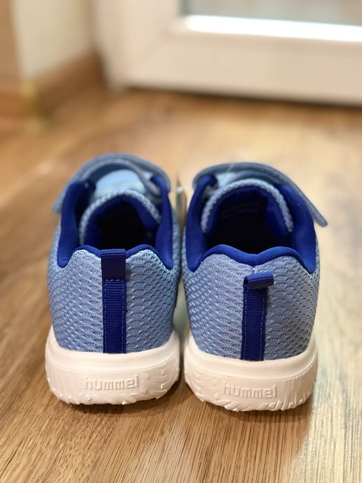Кроссовки hummel 35 размер новые оригинал