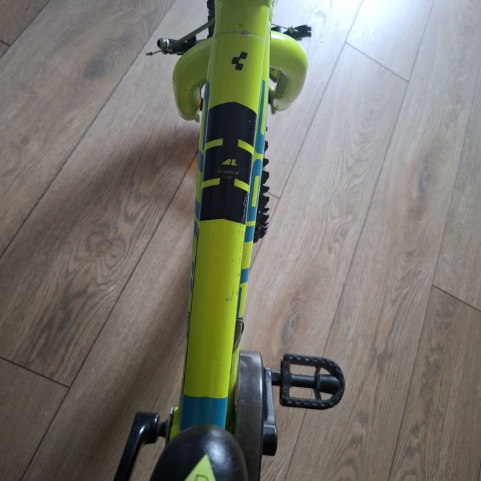 Rower Cube Kid 160 aluminiowy