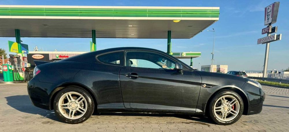 Hyundai Coupe