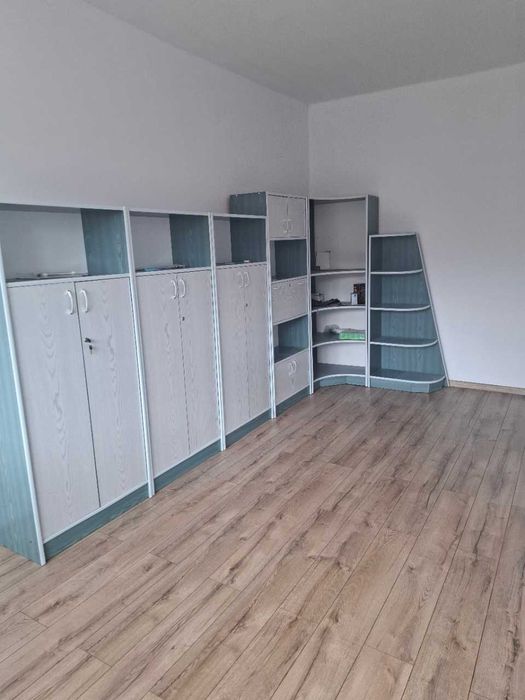Wynajmę lokal handlowo- usługowy