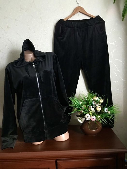 Скидка! Прогулочный домашний костюм ВЕЛЮР королевский 52-56р