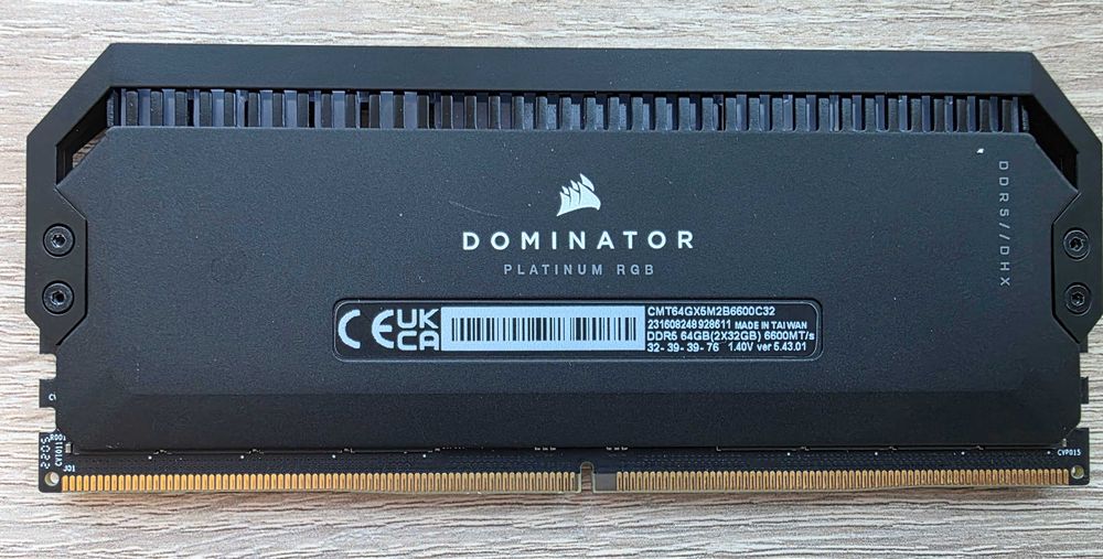 DDR5  Corsair Dominator Platinum RGB 32GB 6600MHz