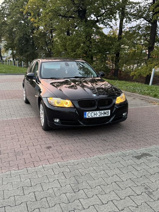 Bmw E90 2011 rok