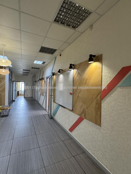 Оренда під офіс ,медичні послуги, навчальні курси в центрі