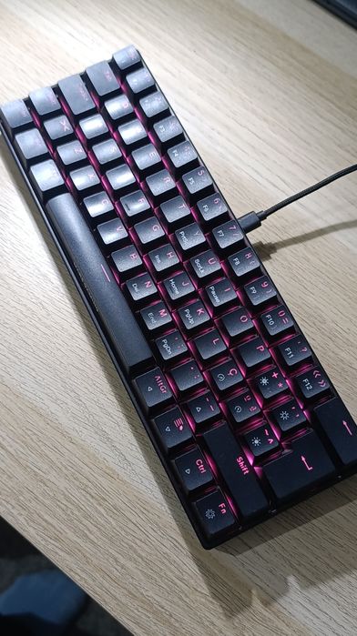Teclado Mecânico Mars Gaming (60%)