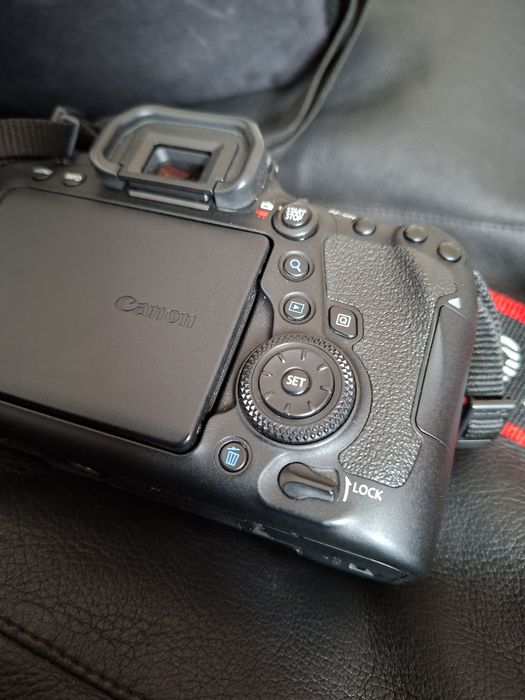 Кенон 6д марк2 +спалах yn 600 rt2 в ідеальному стані