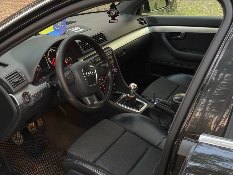 Audi a4 b 7 s line