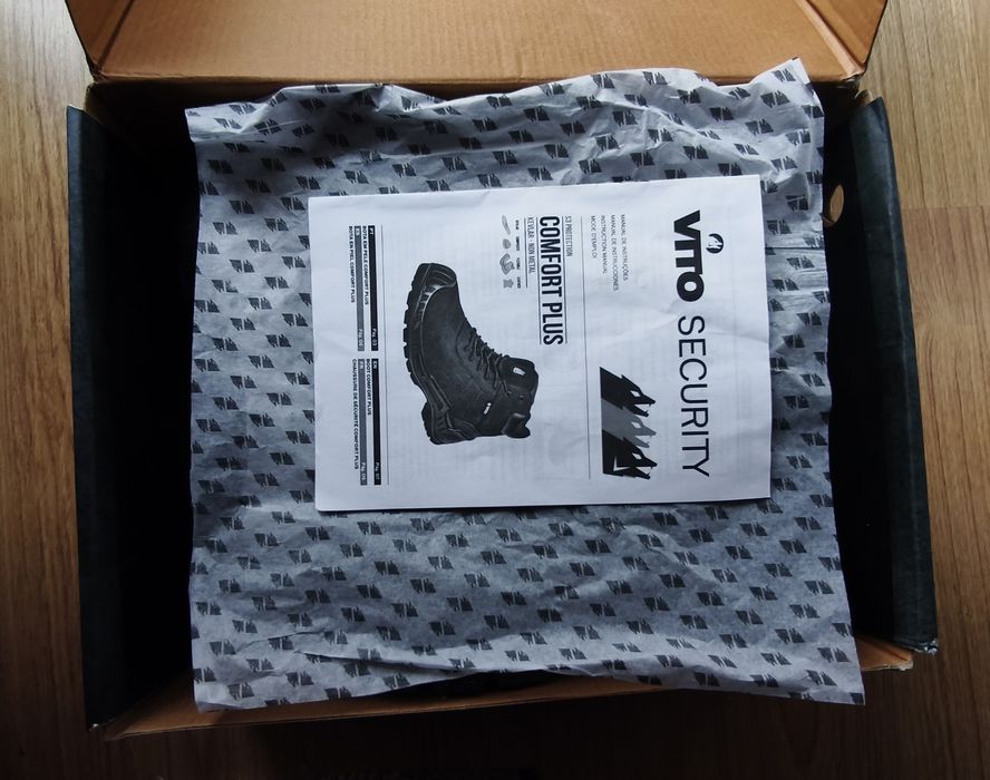 Bota em pele Vitto Security N43 ( impecável)