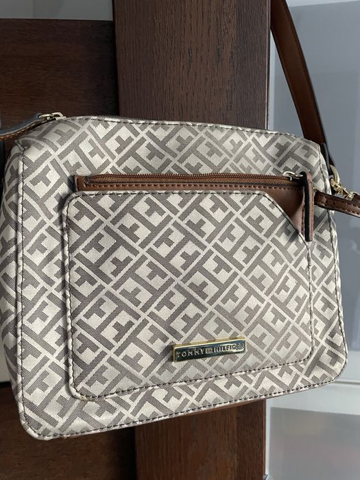 Tommy hilfiger listonoszka st idealny