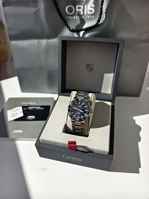 Годинник Oris Aquis Date 01 733 7730 43.5mm