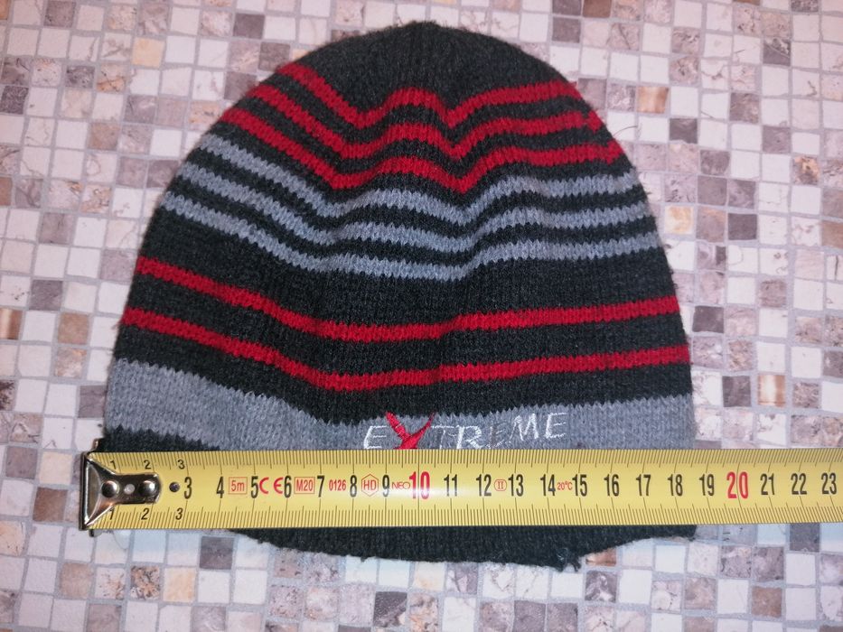 Шапка демісезонна. 3 роки