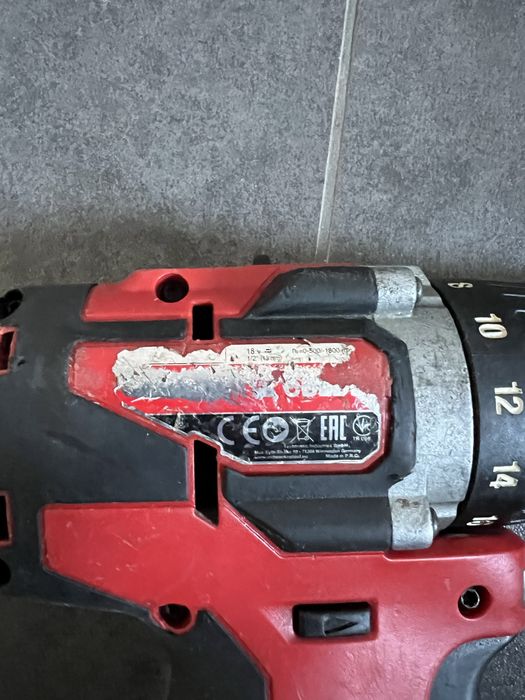 Безщітковий Акум. Шуруповерт Milwaukee M18 CBLDD