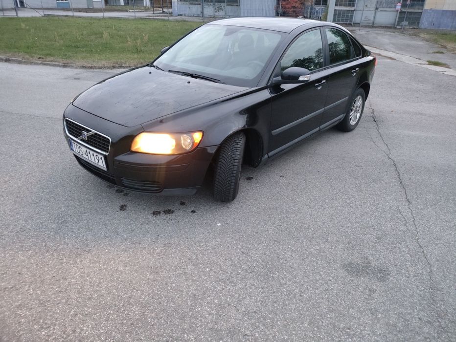 Volvo S40.    2006r
