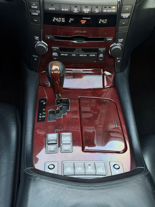 Продам Lexus LS460 L OTTOMAN 2007