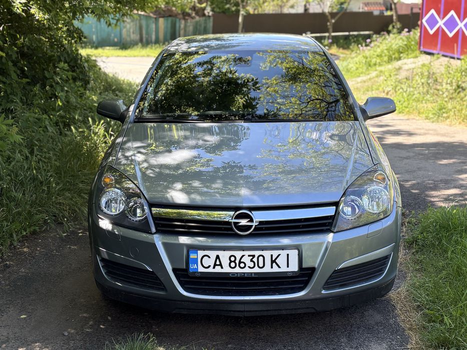 Astra 1.8 АВТОМАТ,не робот!Рідна фарба.