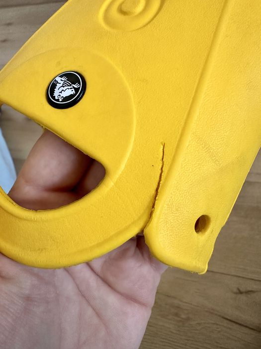Куртка на весну TU 5-6 років та чоботи Crocs c12 комплект