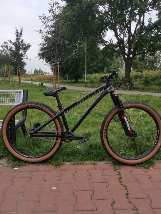 Dartmoor Two6Player Custom NOWY