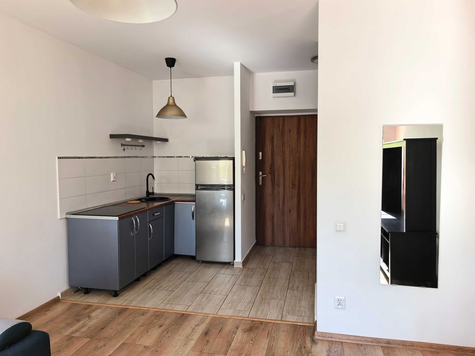 Wygodne ,dwupokojowe , umeblowane 40 m² , w zadbanej prywatnej kamienicy - View 4