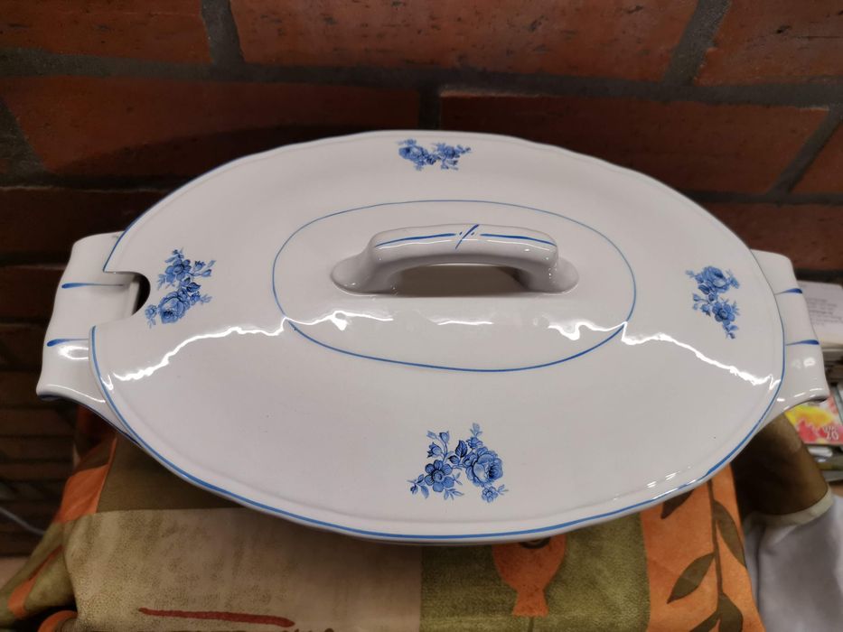 Terrina Sacavém antiga