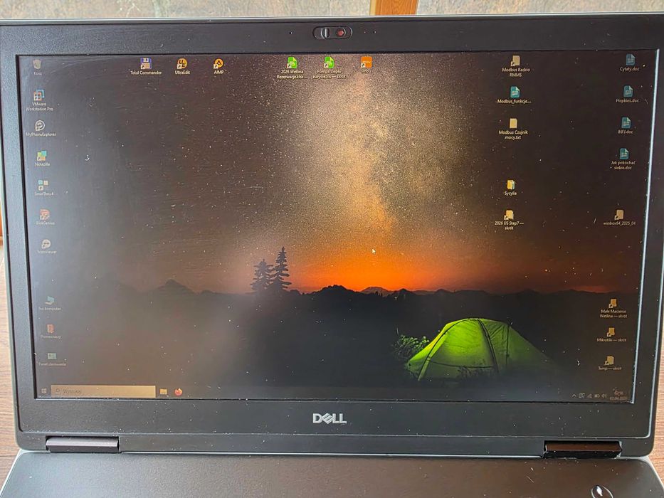 Stacja robocza Dell Precision 7740 i9-9980HK 17.3" 64GB RAM, 512GB SSD nowa bateria