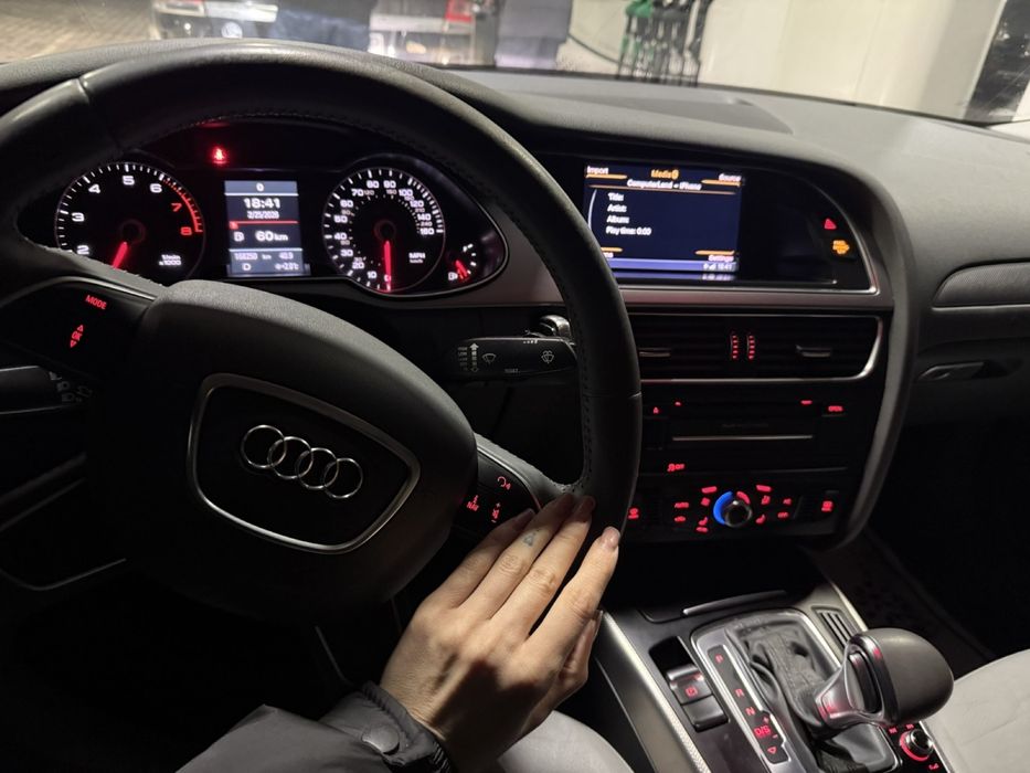 Audi  A4  2014