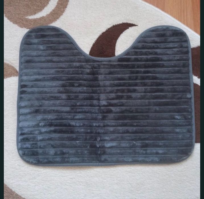 Коврик пiд унiтаз